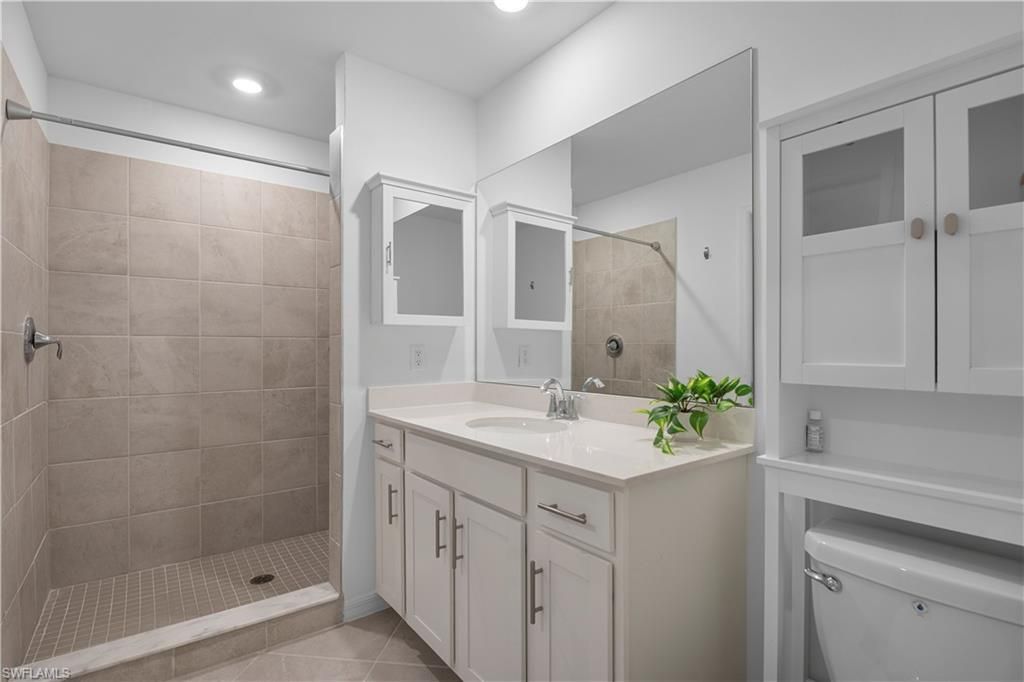 5629 Double Eagle Cir, Unit 4233, Ave Maria, FL 34142 Photo