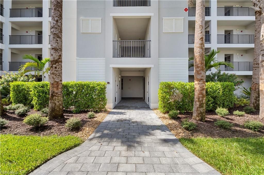 5629 Double Eagle Cir, Unit 4233, Ave Maria, FL 34142 Photo