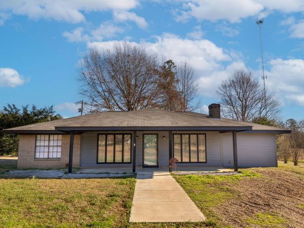 268 Old Hwy 82, Eupora, MS 39744