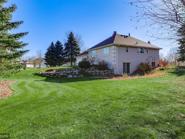 18455 95th Place N, Maple Grove, MN 55311
