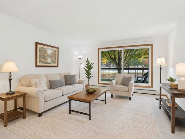 14620 Garrett Avenue, Unit 104, Apple Valley, MN 55124