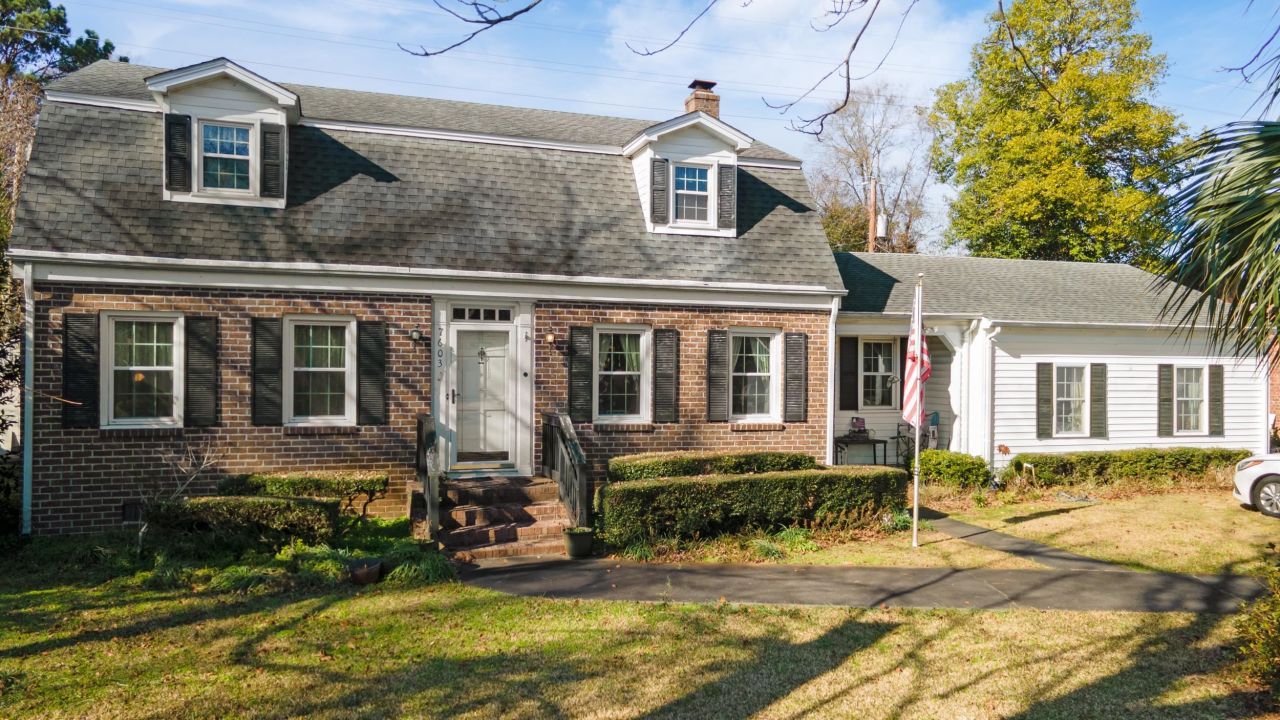 7603 Kingswood Dr. Photo 1