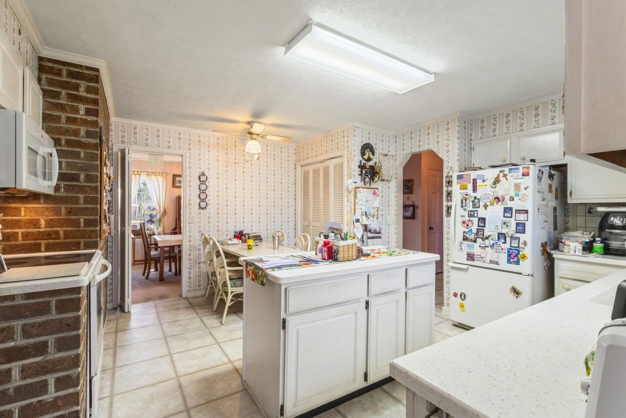 7603 Kingswood Dr. Photo 22