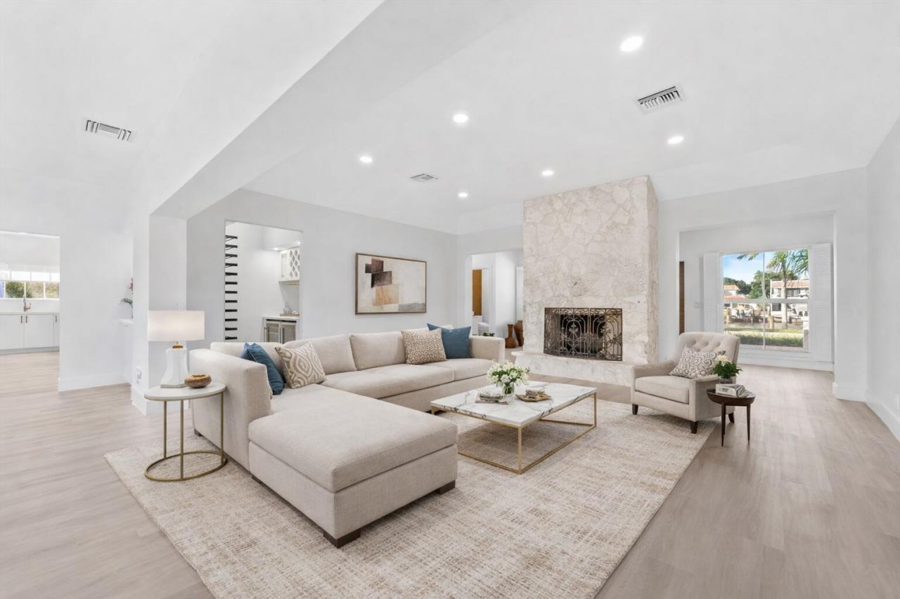 872 Lilac Drive, Boca Raton, FL 33487 Photo