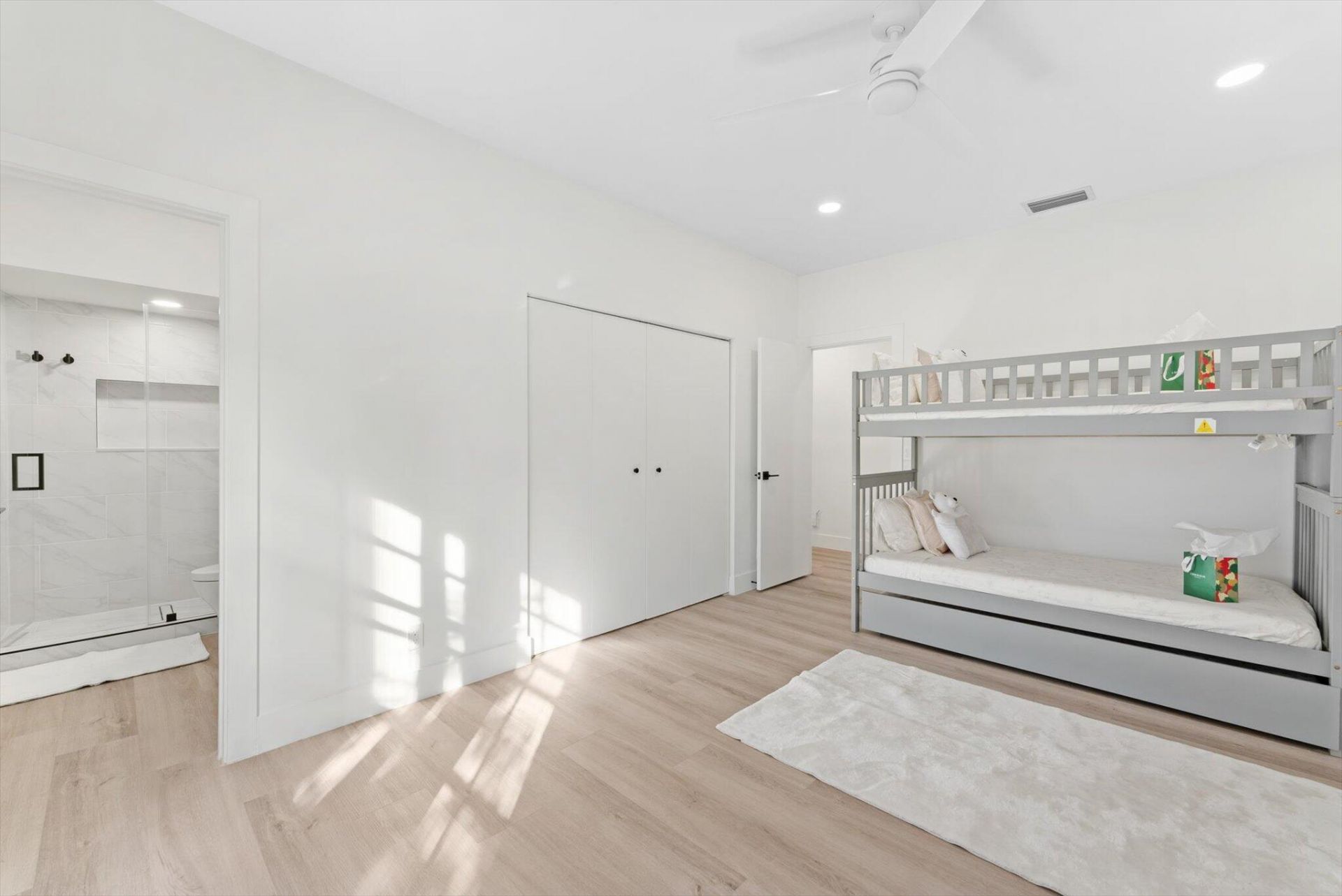 872 Lilac Drive, Boca Raton, FL 33487 Photo