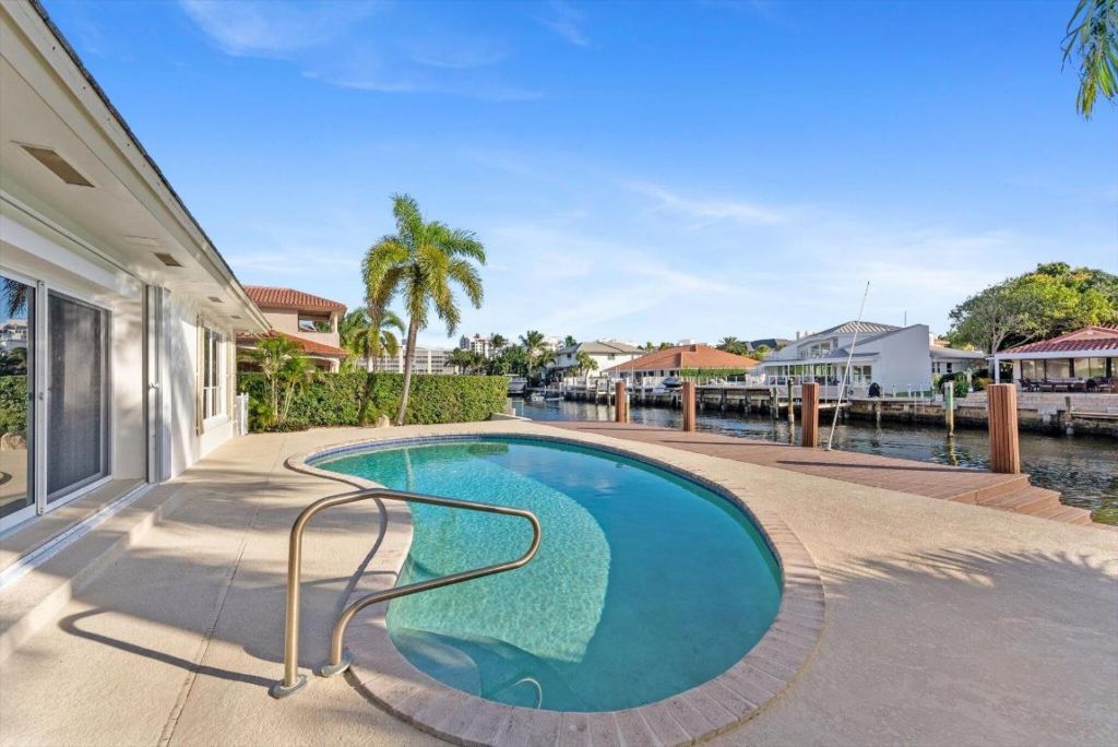 872 Lilac Drive, Boca Raton, FL 33487 Photo