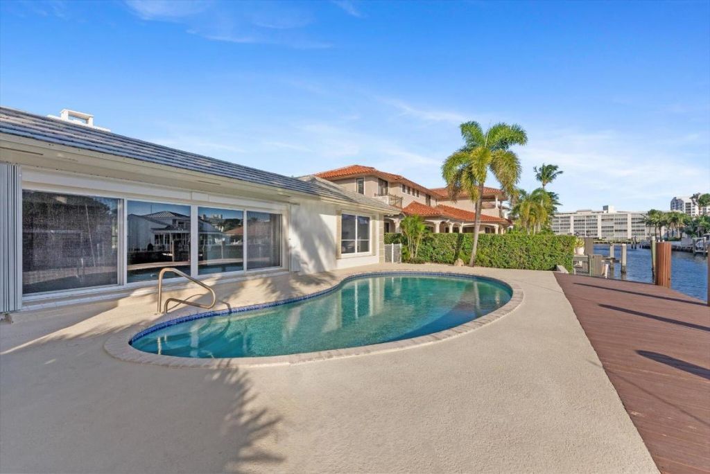 872 Lilac Drive, Boca Raton, FL 33487 Photo