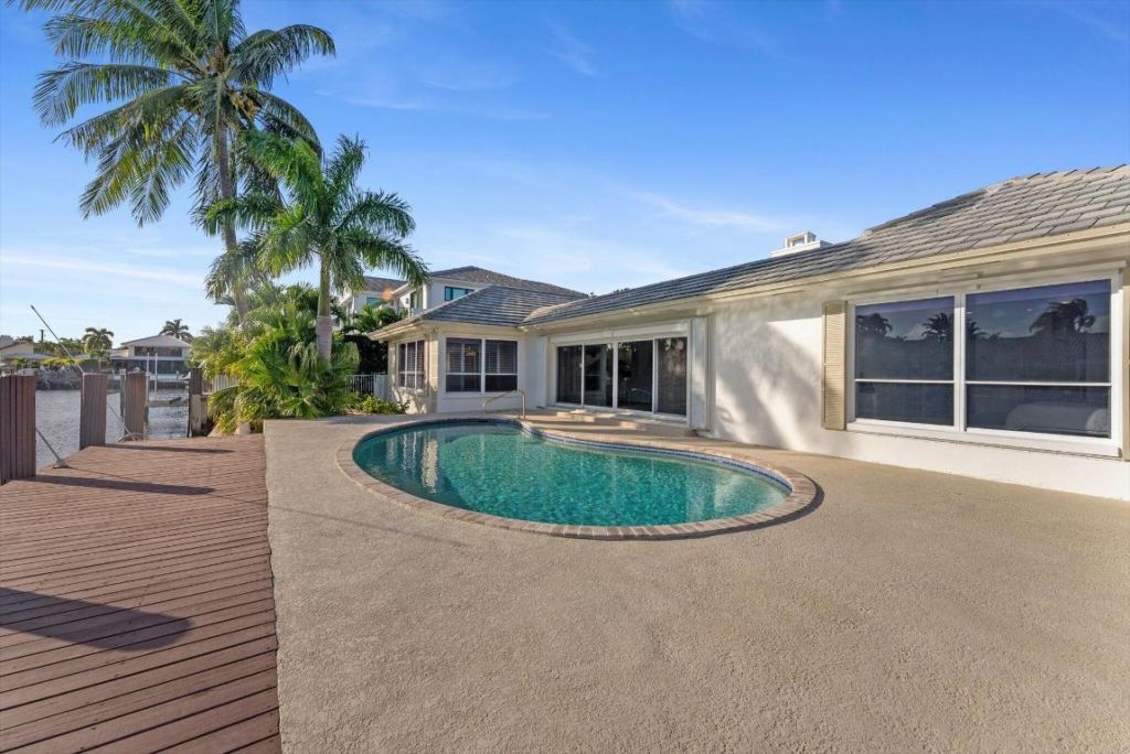 872 Lilac Drive, Boca Raton, FL 33487 Photo