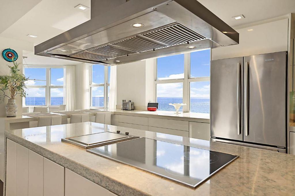 3407 S Ocean Boulevard, Unit 8a, Highland Beach, FL 33487 Photo
