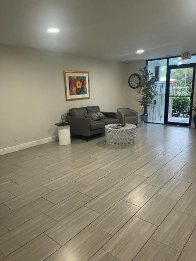 955 Egret Circle, Unit 411, Delray Beach, FL 33444 Photo