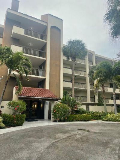 955 Egret Circle, Unit 411, Delray Beach, FL 33444 Photo