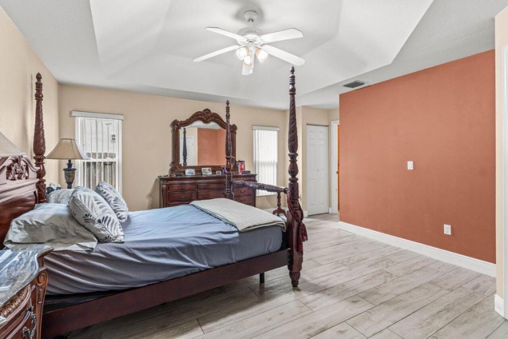 1501 N Palmway, Lake Worth Beach, FL 33460 Photo