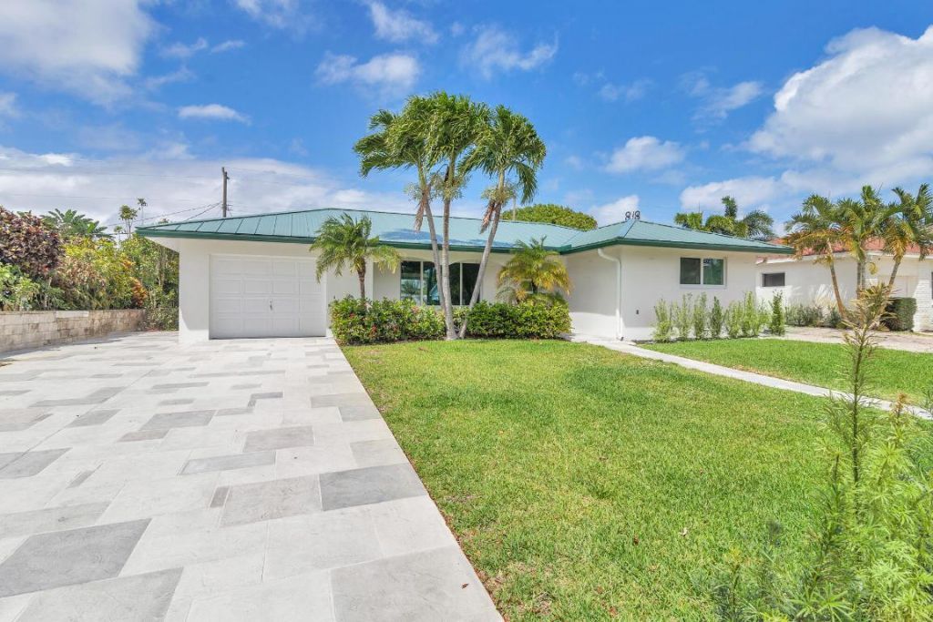 369 Franklin Road, West Palm Beach, FL 33405 Photo