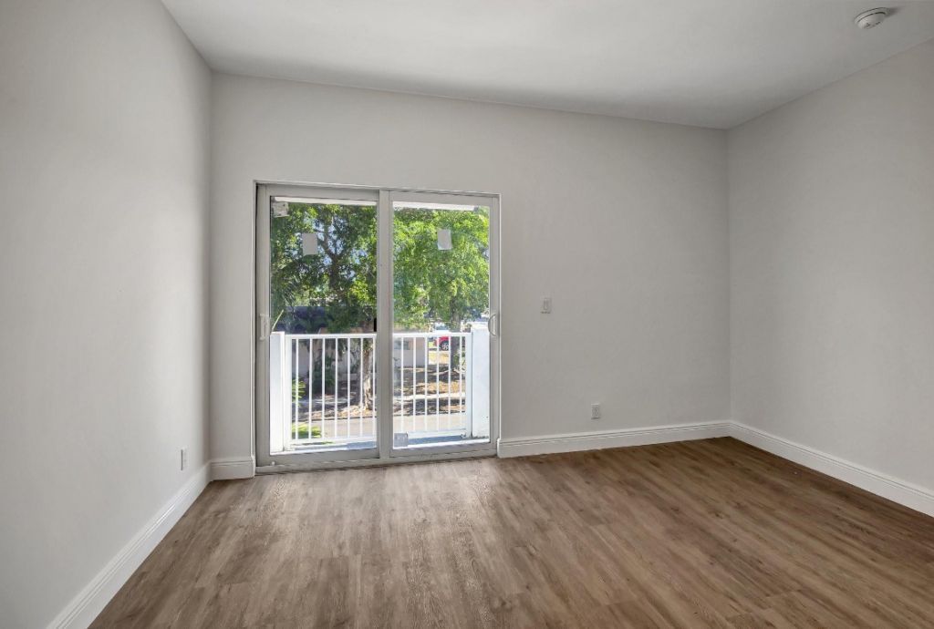 1104 S 20th Avenue, Hollywood, FL 33020 Photo