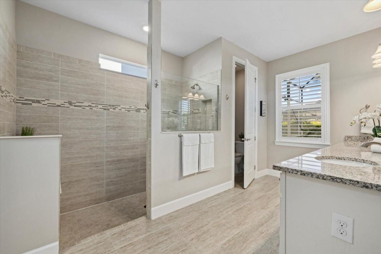 12423 Blue Hill Trail, Lakewood Ranch, FL 34211 Photo