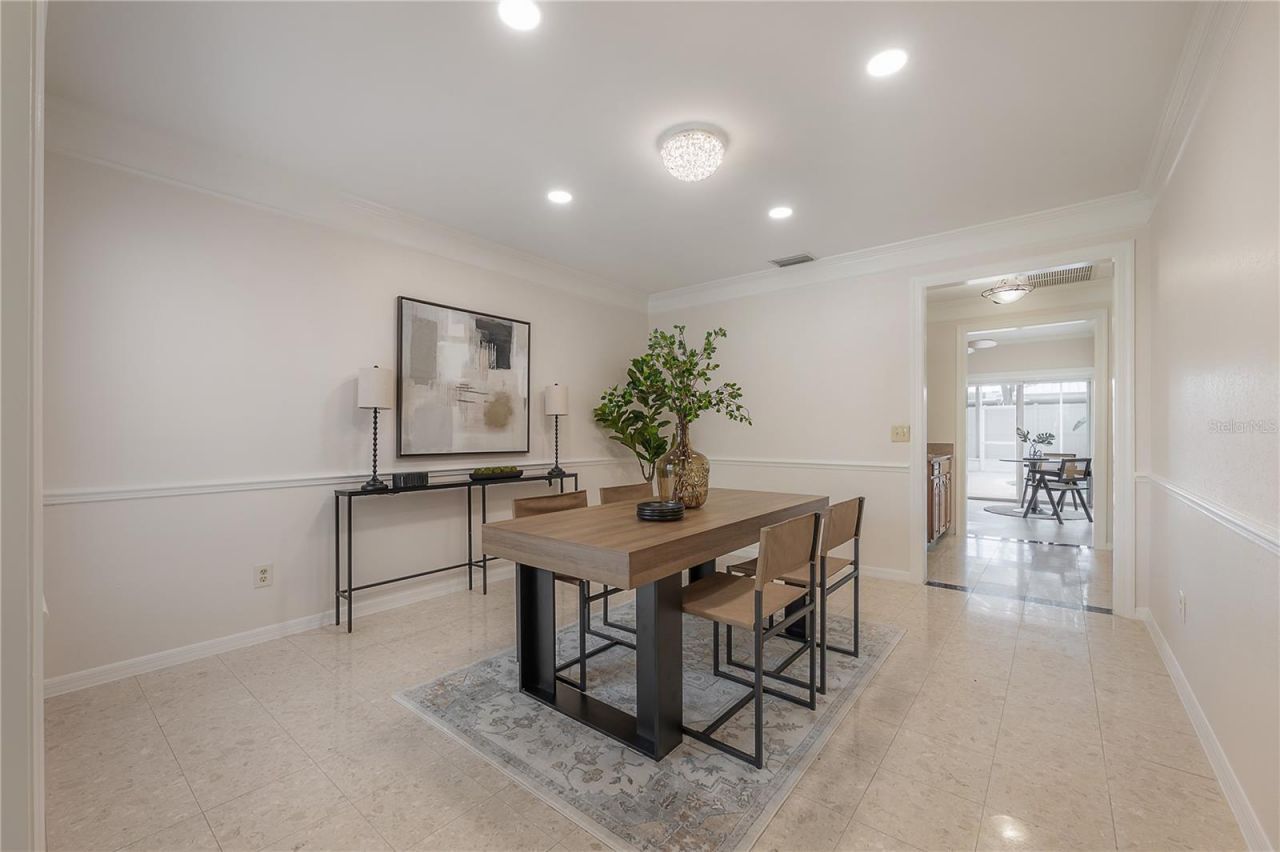 2908 Whittington Place, Tampa, FL 33618 Photo