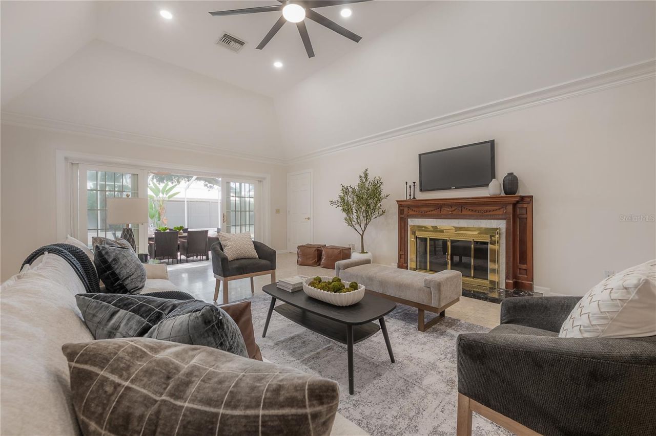 2908 Whittington Place, Tampa, FL 33618 Photo