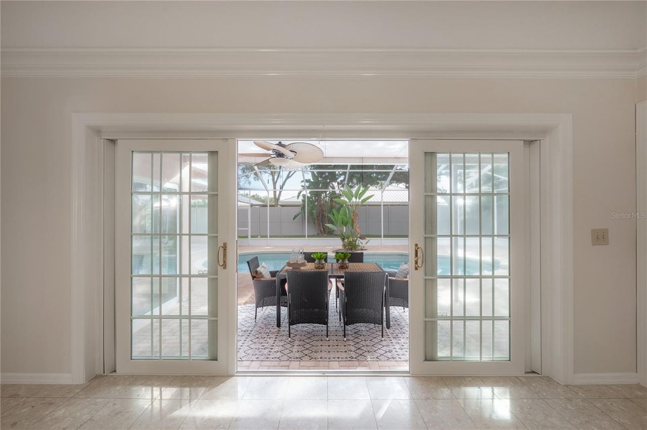 2908 Whittington Place, Tampa, FL 33618 Photo