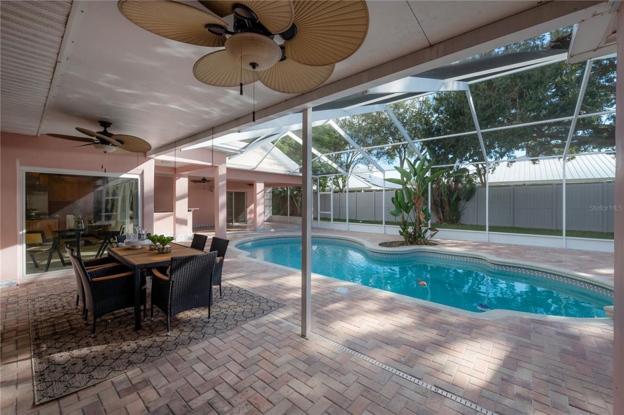 2908 Whittington Place, Tampa, FL 33618 Photo