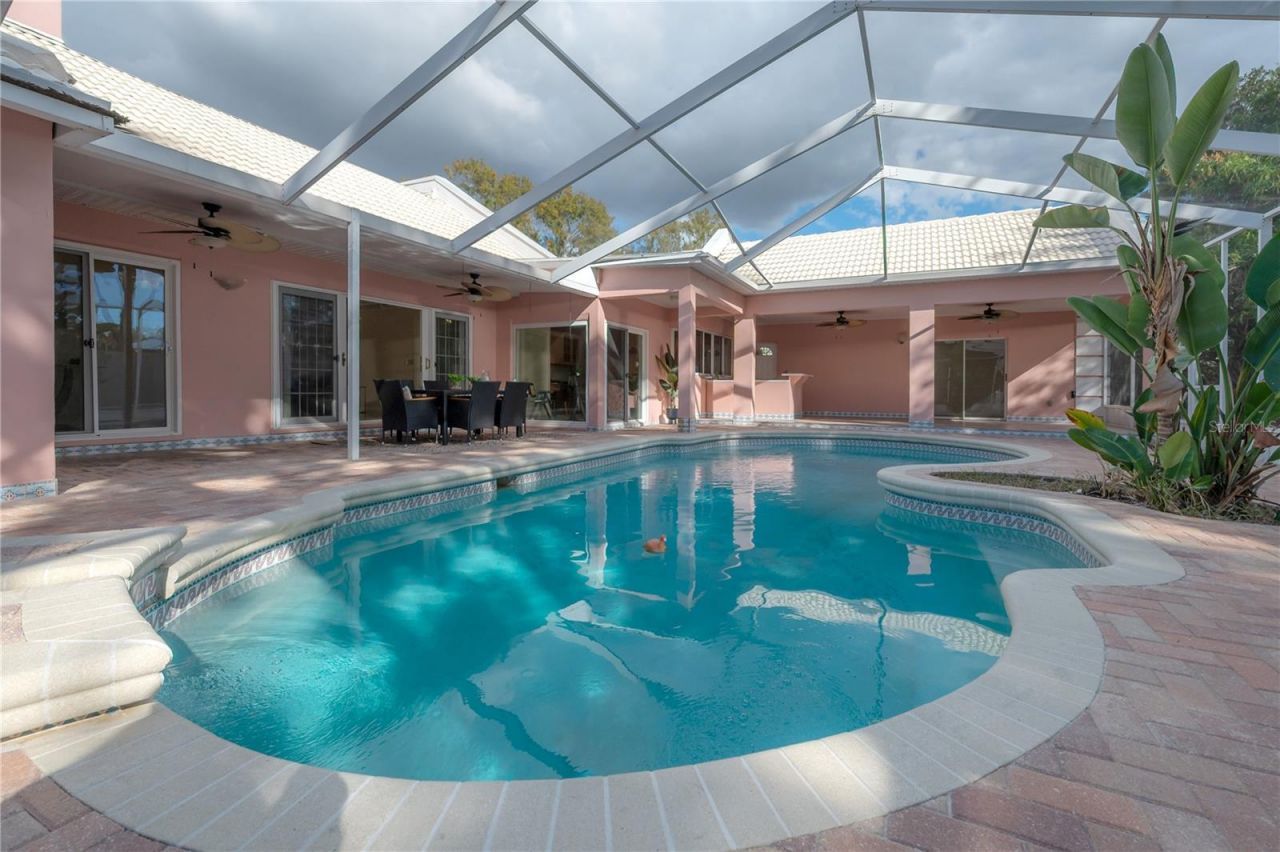 2908 Whittington Place, Tampa, FL 33618 Photo