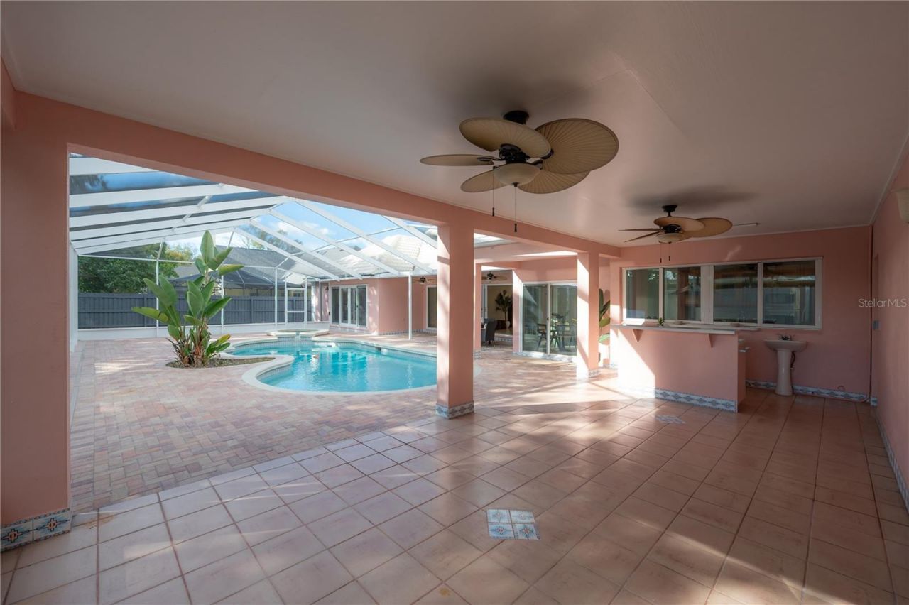 2908 Whittington Place, Tampa, FL 33618 Photo