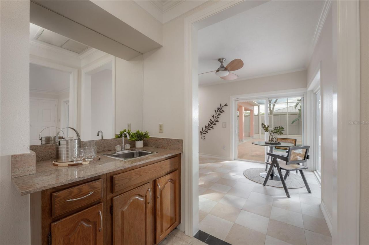 2908 Whittington Place, Tampa, FL 33618 Photo