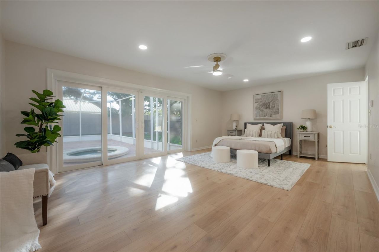 2908 Whittington Place, Tampa, FL 33618 Photo