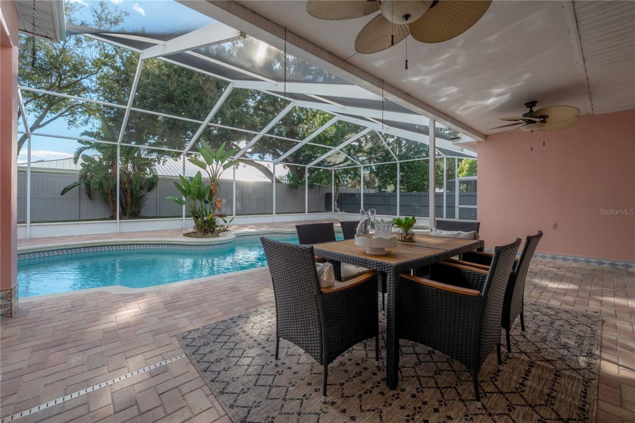 2908 Whittington Place, Tampa, FL 33618 Photo