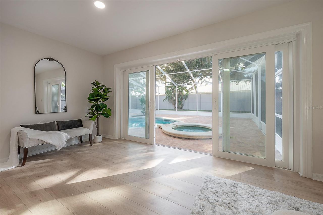 2908 Whittington Place, Tampa, FL 33618 Photo