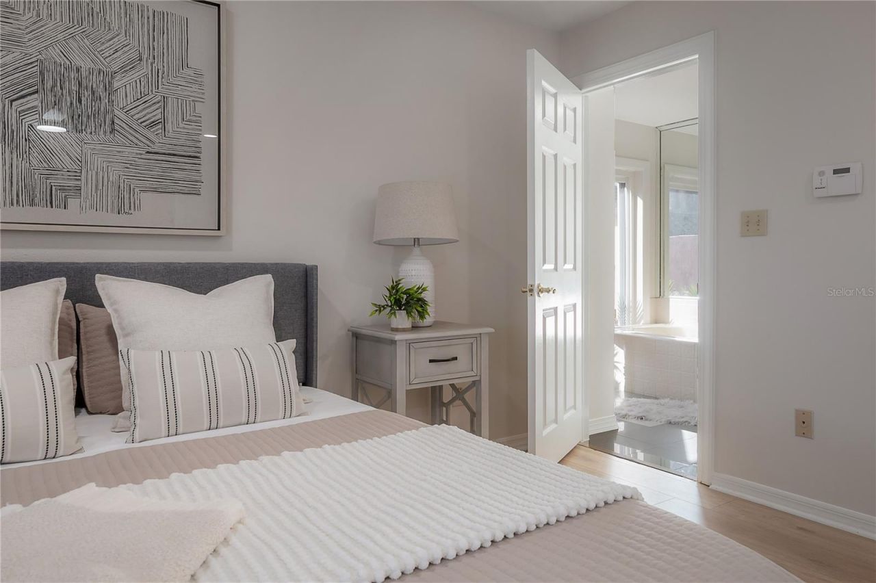 2908 Whittington Place, Tampa, FL 33618 Photo