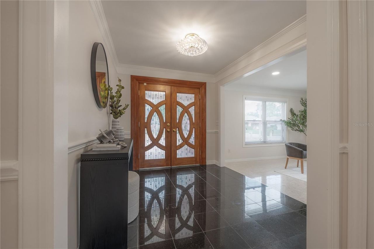 2908 Whittington Place, Tampa, FL 33618 Photo