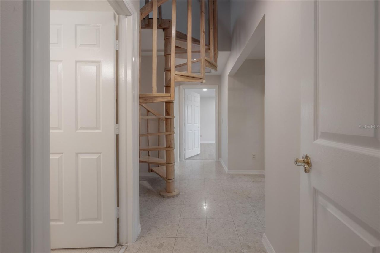 2908 Whittington Place, Tampa, FL 33618 Photo