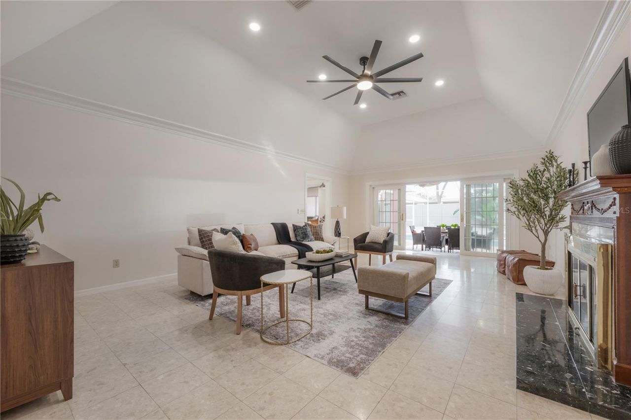 2908 Whittington Place, Tampa, FL 33618 Photo