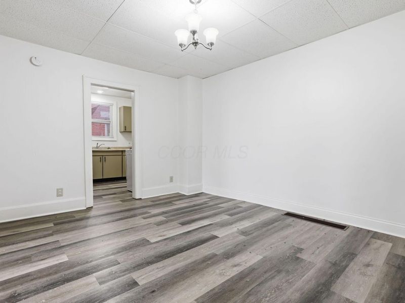 753 1/2 Sullivant Avenue, Columbus, OH 43222 Photo 11