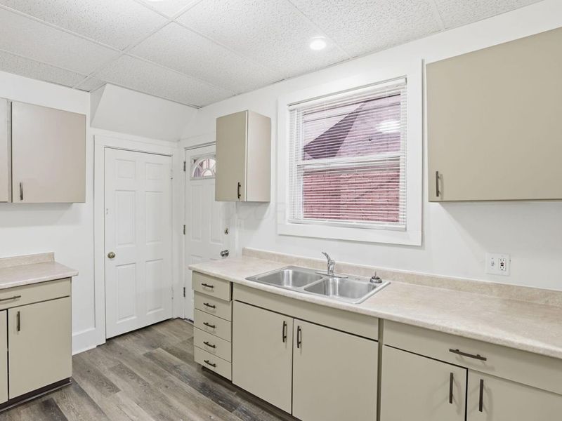 753 1/2 Sullivant Avenue, Columbus, OH 43222 Photo 17