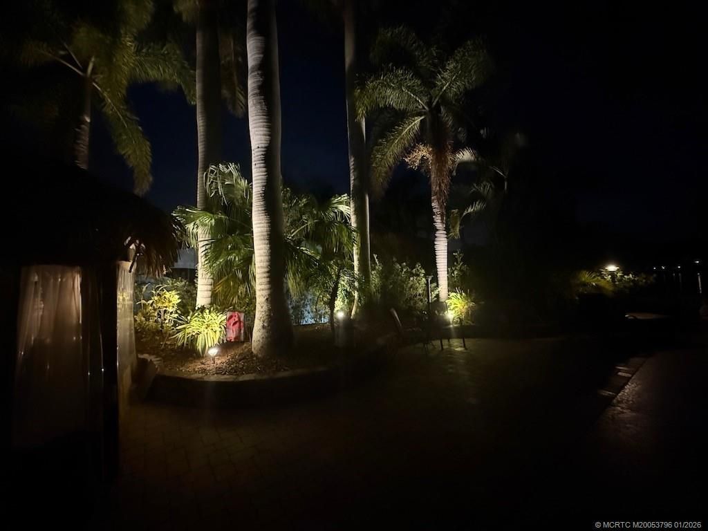 462 NW Sandtrap Lane, Port Saint Lucie, FL 34986 Photo
