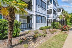 1025 Riverland Woods Place photo 4