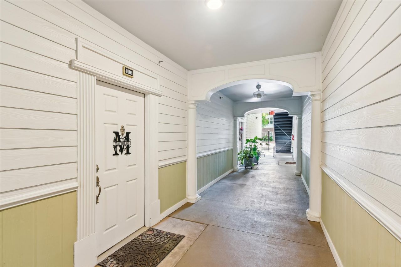 1025 Riverland Woods Place Photo 7