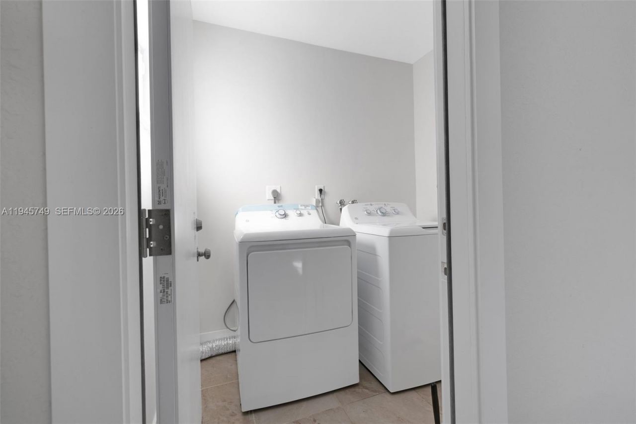 3500 N Park Rd, Hollywood, FL 33021 Photo