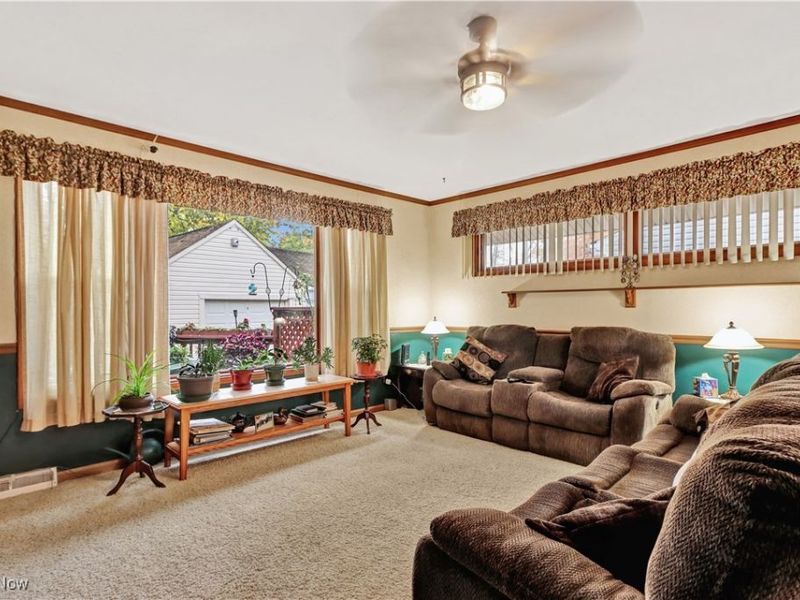 25550 Glenbrook Boulevard, Euclid, OH 44117 Photo 12