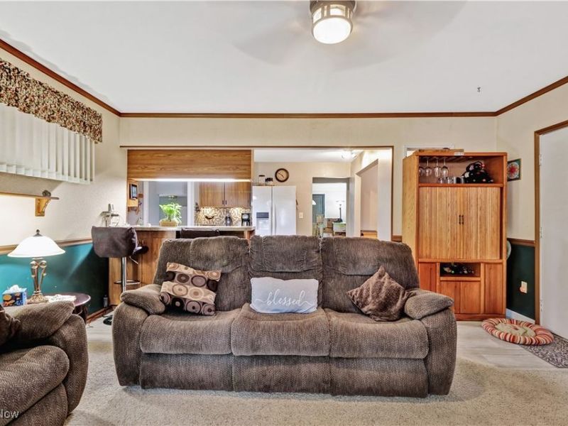 25550 Glenbrook Boulevard, Euclid, OH 44117 Photo 14