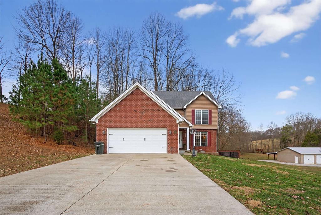 150 Cottonwood Dr, Leitchfield, KY 42754 Main Photo