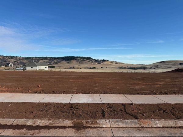 2840 Sweetclover Ct, Spearfish, SD 57783