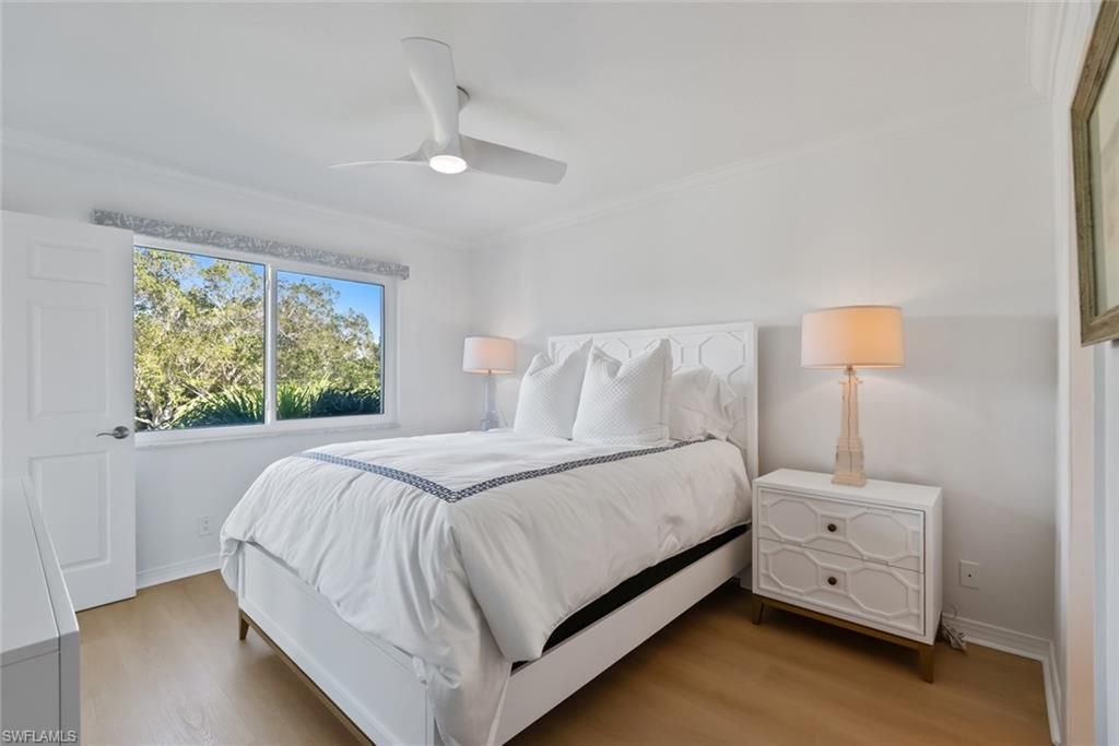 606 Broad Ave S, Unit J606, Naples, FL 34102 Photo