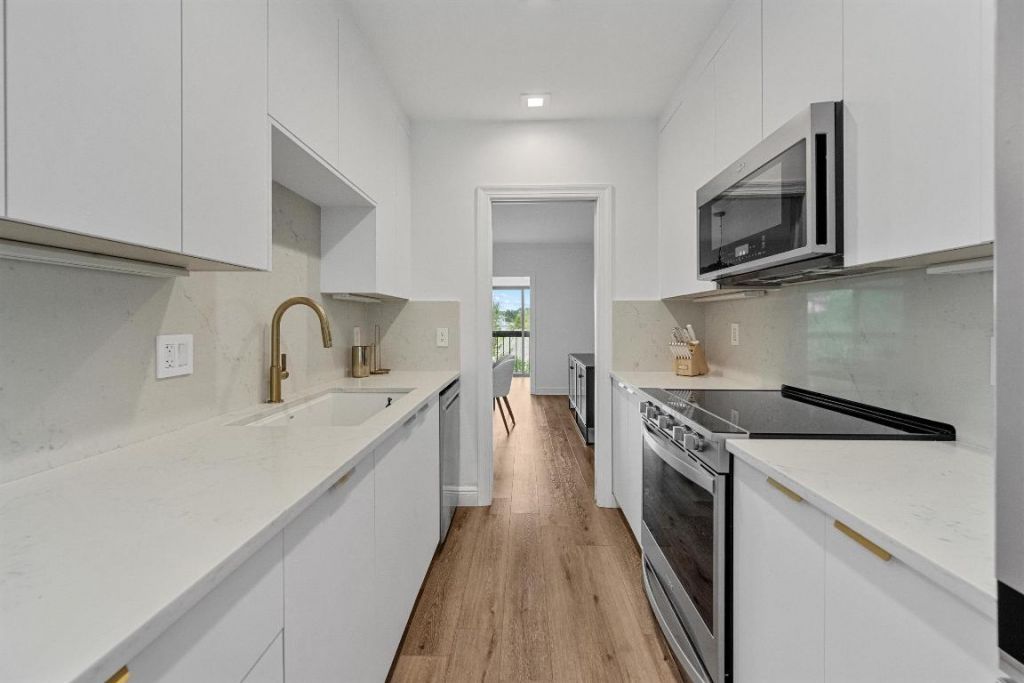 11223 Pond View Drive, Unit A203, Wellington, FL 33414 Photo