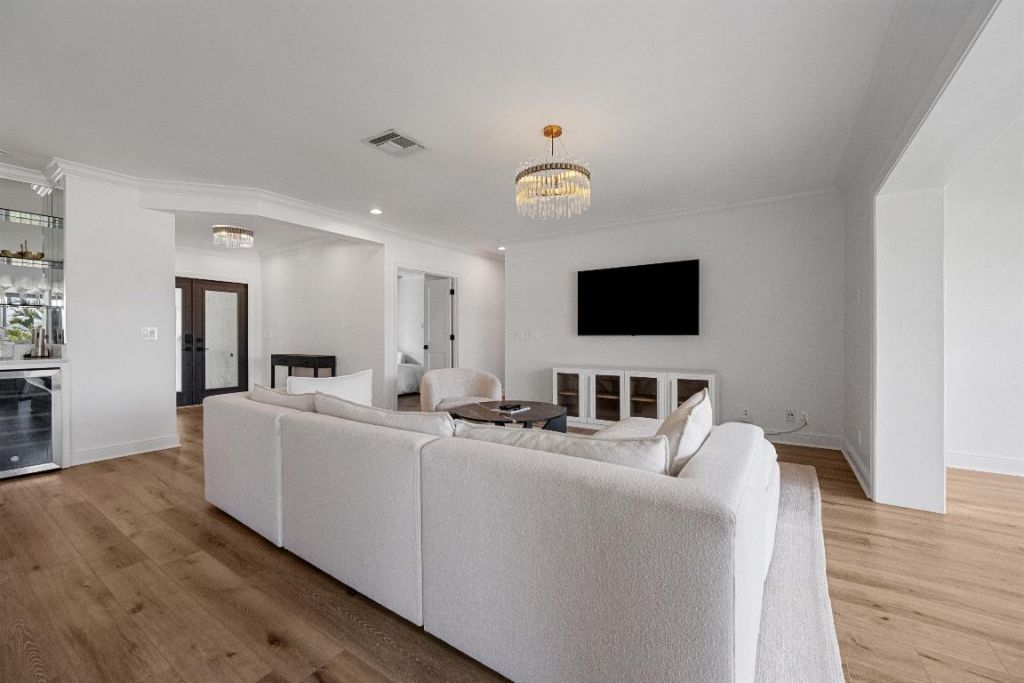 11223 Pond View Drive, Unit A203, Wellington, FL 33414 Photo