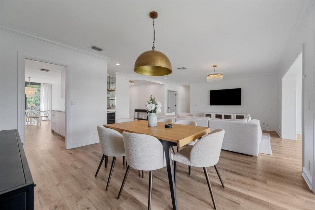 11223 Pond View Drive, Unit A203, Wellington, FL 33414 Photo