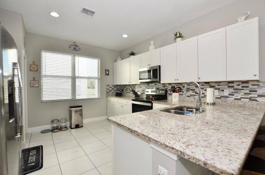 1897 NW Cataluna Circle, Port Saint Lucie, FL 34986 Photo