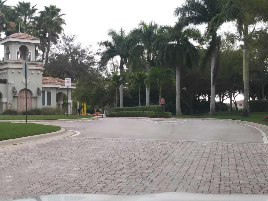 1897 NW Cataluna Circle, Port Saint Lucie, FL 34986 Photo