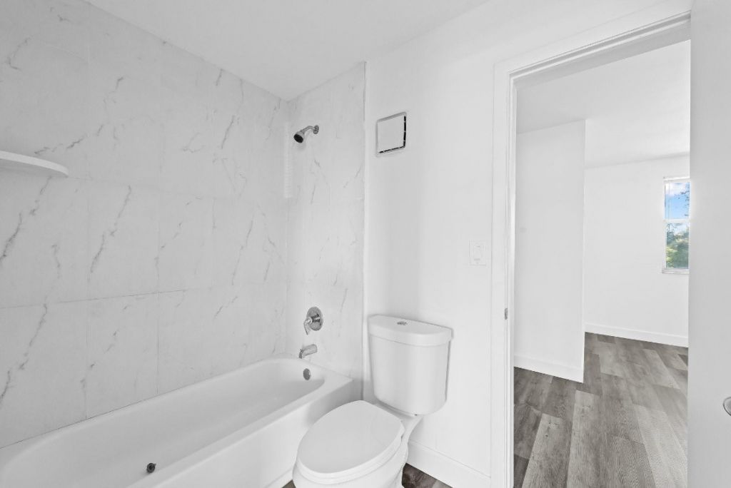822 Crystal Lake Drive, Unit 822, Deerfield Beach, FL 33064 Photo